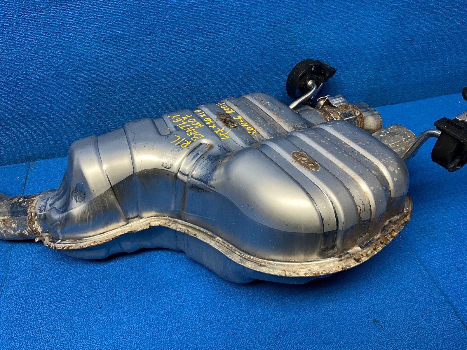 2006 - 2010 BENTLEY CONTINENTAL GT GTC REAR LEFT SIDE EXHAUST MUFFLER PIPE OEM