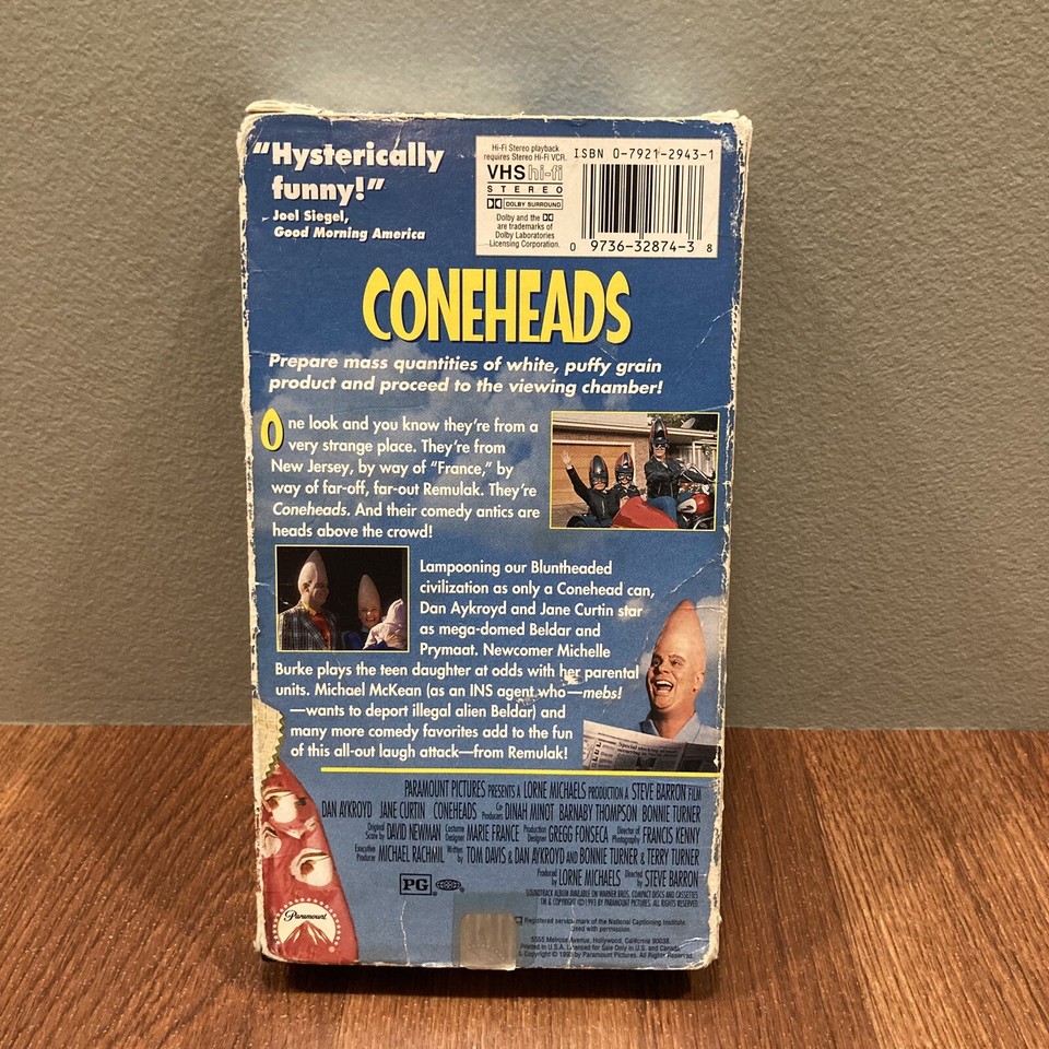 Coneheads (VHS, 1993) Movie Tape Dan Aykroyd Jane Curtin 97363287438