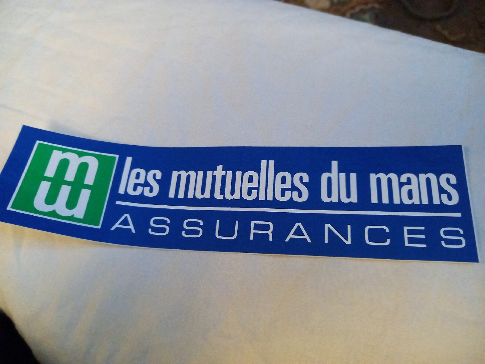 Écharpe En Soie LES MUTUELLES DU MANS - 114x42 Cm, Multicolore, Occasion Impeccable, Unisexe