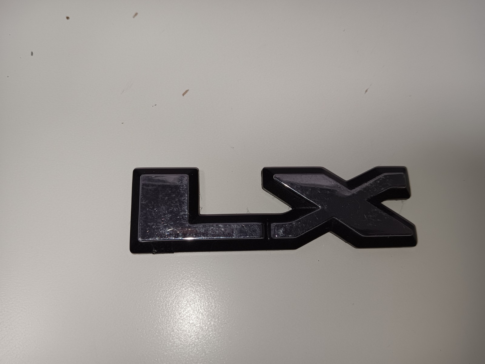 1989 90 Ford Mustang LX Side fender emblem oem used - Photo 1