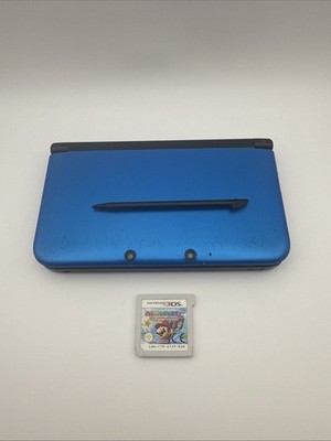 Nintendo 3DS XL - Blau und Schwarz - Stylus & Mario Spiel