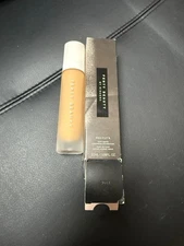 Fenty Pro Filt'r Soft Matte Longwear Foundation 1.08 oz SHADE 250