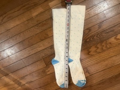 Pacas Wool Compression Socks M To L White With Blue Polka Dots