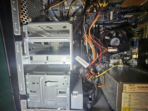 Lenovo IdeaCentre K410 MT Intel Core-i3 2130 3.40GHz 6GB RAM No HDD No OS - Picture 10 of 12