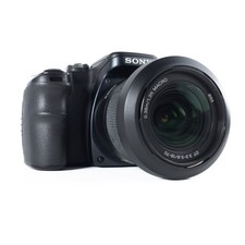 Sony Alpha A100 DSLR Digital Camera with 18-70mm f/3.5-5.6 DT Kit Lens