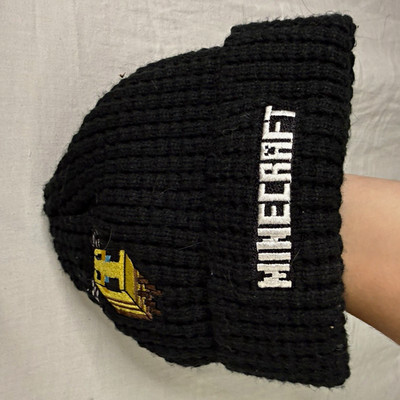 Minecraft Boys Black Knit Beanie Hat One Size Bee Embroidered Logo Patch
