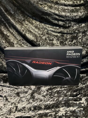 AMD Radeon Referenzkarte RX 6700 XT BRANDNEU IM BOX - Bild 1 von 2