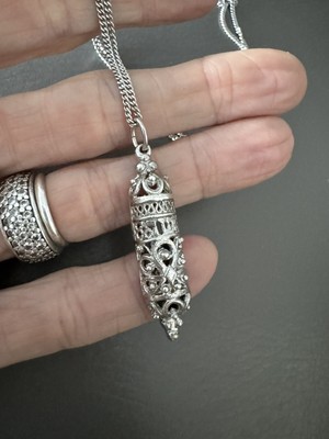 Vintage Sterling Silver 925 Mezuzah Pendant Necklace Theda