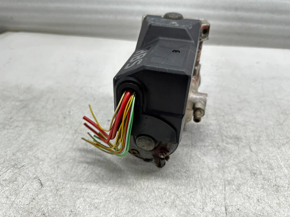 P408194 1986 - 1995 梅赛德斯 R129 300SE 500SL 300SL 190E 300E ABS 防锁制动器 — 第 3/4 张图片