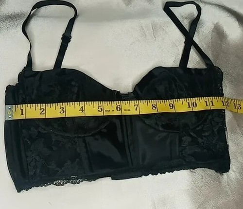 Fredricks of Hollywood Sexy Black Lace & Satin bra - M / 34B/C - Picture 9 of 16