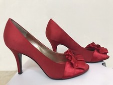 NINA RED SATIN PLEATED PEEP TOE PUMPS HEELS WOMAN SZ. 6