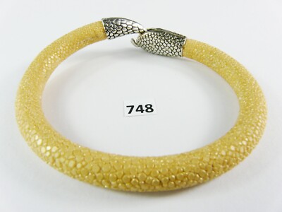 748) Rochenleder Armband mit Schlangenkopf Verschluss Stingray Leather Bracelet