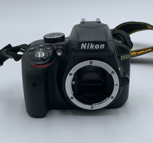 Nikon D3300 ボディ Amazon.com : Nikon D3300 Digital SLR Camera Body Only - Black