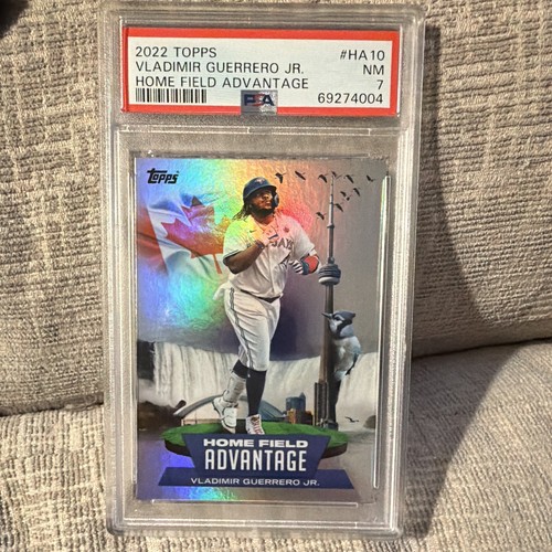 Topps 2022 Series 1 Home Field Advantage Vladimir Guerrero Jr. #HA-10 PSA 7