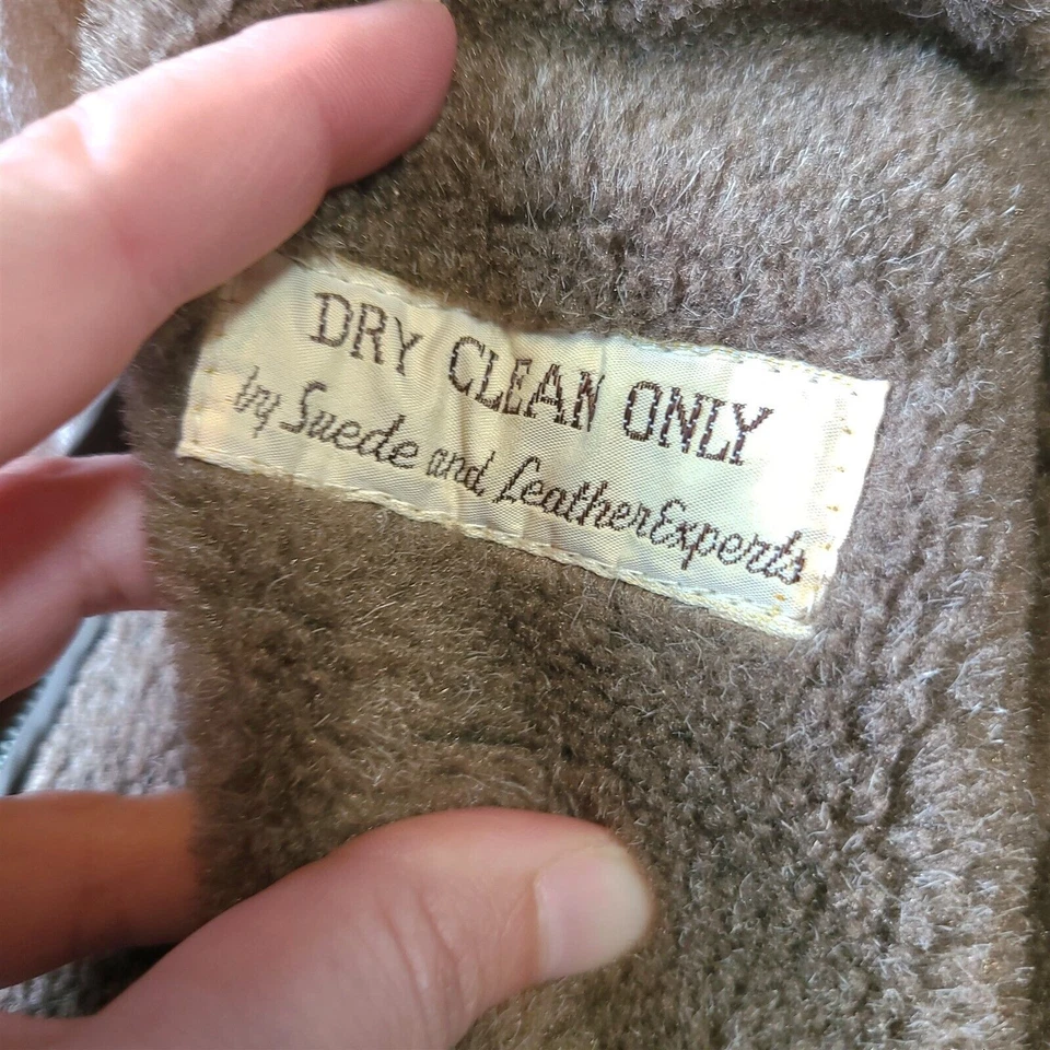 Vintage Lakeland Leather Trench Coat Mem Size 40 Medium Brown Liner Removeable - Image 4 of 4