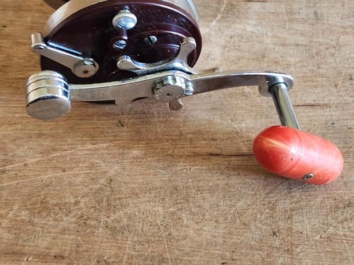 Penn Squidder 146 Fishing Reel Orange Handle Ball Bearing USA Vtg Nice Graphics - Picture 6 of 24