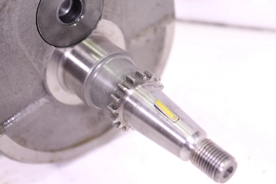 2022 YAMAHA YZ450F CRANKSHAFT / CRANK BDB-11400-00-00 - Image 3 of 4