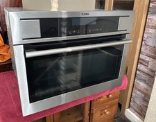 AEG KM8403101M Integrated Combi-Microwave Oven Working