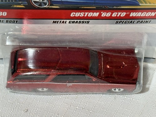 Hot Wheels Classics Custom ‘66 GTO Wagon Red Series 5 - Picture 12 of 13