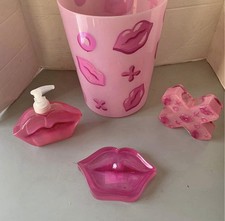 Lips 4 Pc Bathroom Set New  Rare 