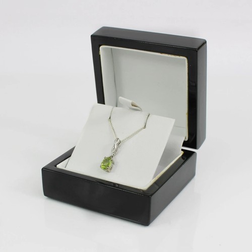 1.67Ct Oval Cut Lab-Created Peridot Drop Women Pendant 14K White Gold Plated - Picture 2 of 4