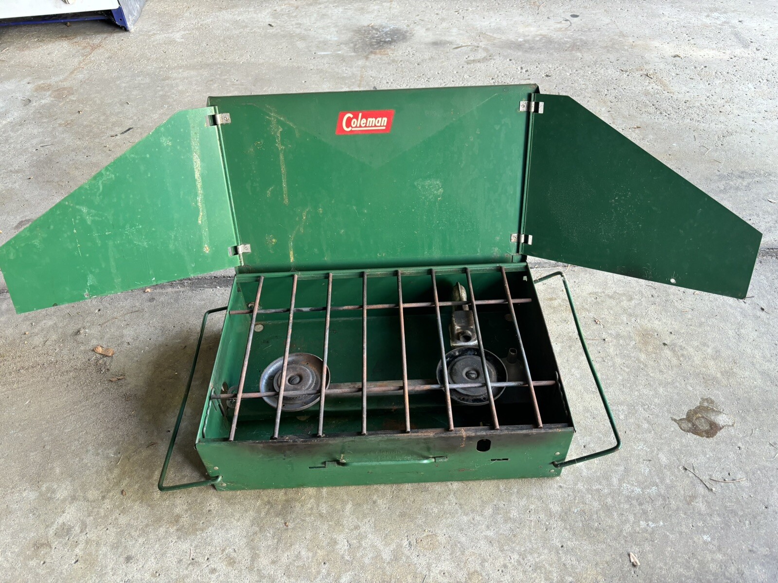 coleman 425B compact two burner