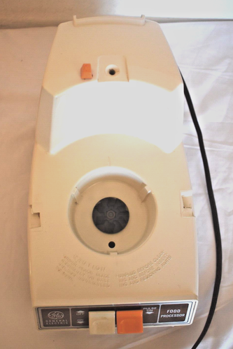 General Electric GE Food Processor Chopper Shredder Slicer 420A D5FP1 + Manual - Picture 5 of 21