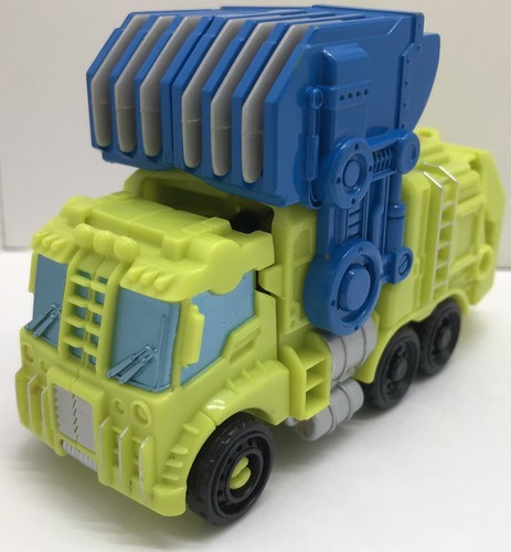 Transformers Cyberverse Bumblebee Con Spark Armor – Giocattolo Convertibile 3-in-1, 14.5 Cm, Dai 6 Anni