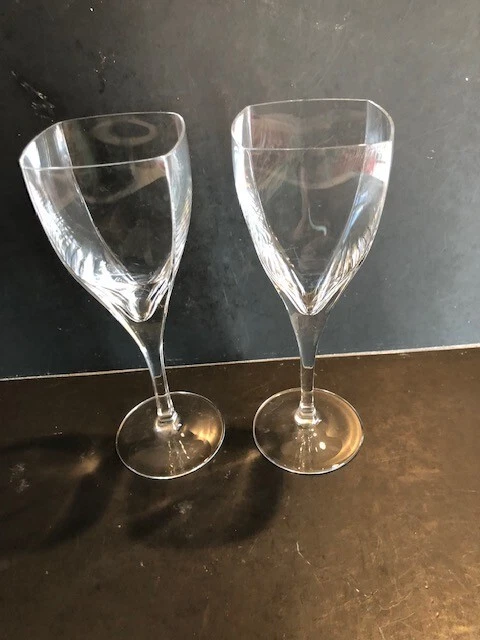 Champagne Flutes / Mikasa Panache Clear / Vintage Champagne Flute / Mikasa  Panache Blown Glass / Vintage Mikasa Wedding Glasses / Drinkware 