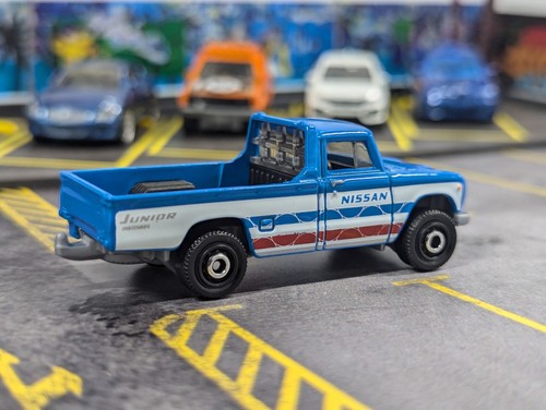 1962 Nissan Junior - 2022 Matchbox Japan Tourers - 5pk Exclusive - Picture 3 of 6