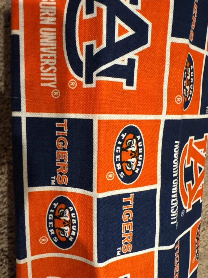 Tela de tigres universitarios castaño rojizo, algodón por yarda, deportes universitarios, 10 yardas Foto 2 de 4