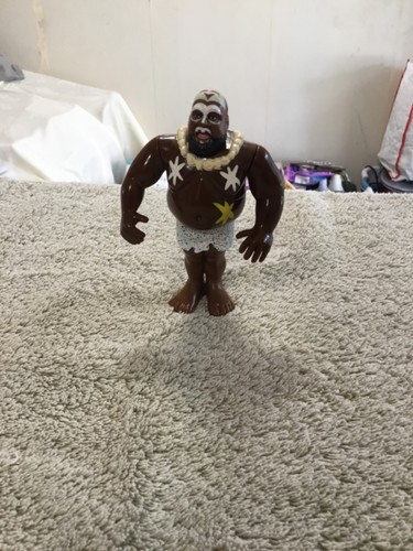 WWF HASBRO FIGURE FROM  1992 �KAMALA�...