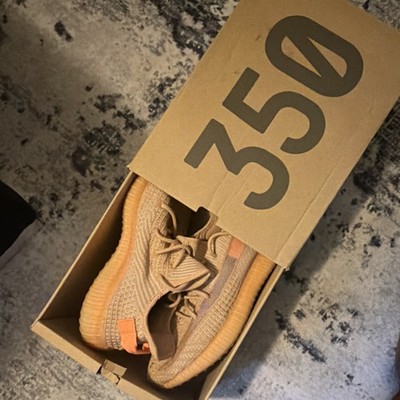adidas Yeezy Boost 350 V2 Clay EG7490 Primeknit Low Top Lace-Up Sneakers