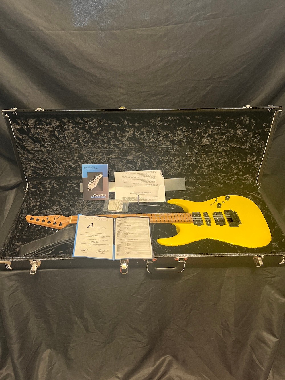 2026 Tom Anderson Li'l Angel Player H/S/H in Corvette Yellow W/OHSC