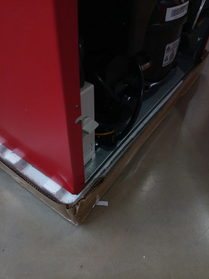 CUBES COOLCUBE Coca Cola Getränkekühlschrank freistehend Kühlschrank 48 Liter - Bild 4 von 4