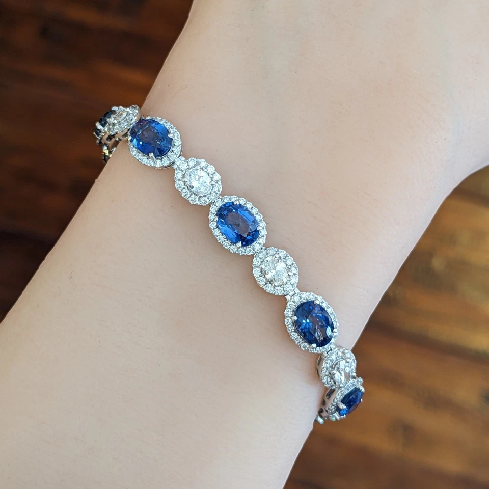 Brazalete de diamantes y zafiros ovalados naturales en oro blanco de 14 k - HM2747ER