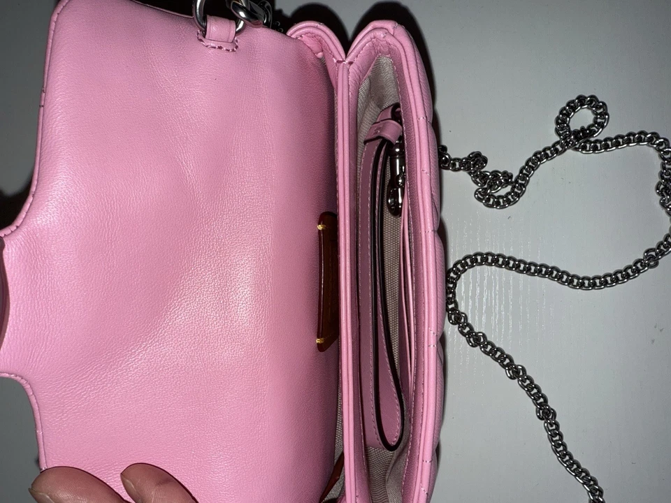 Tabby Crossbody Wristlet With Pillow Quilting - PINK - Image 4 of 4