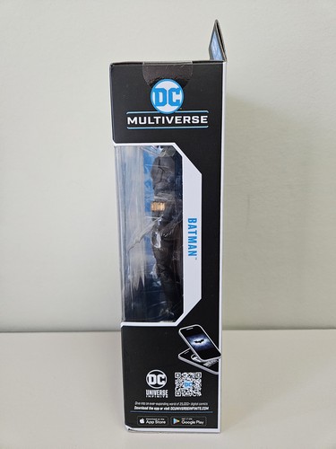 Mcfarlane DC multiverse the Dark Knight Batman Masked platinum edition figure - Picture 6 of 8