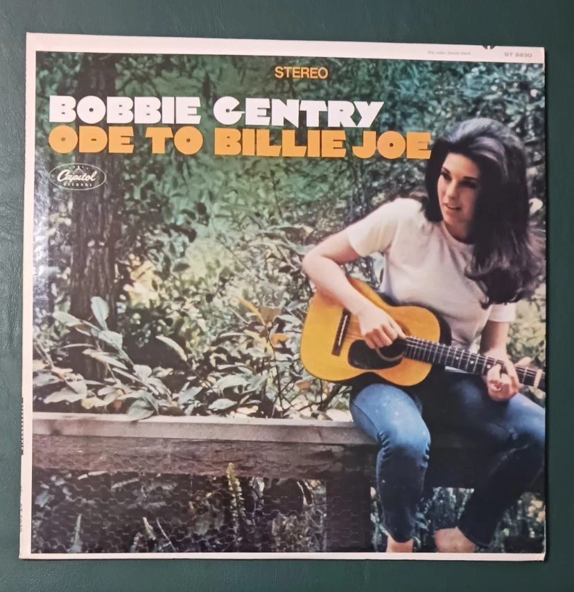 Capitol LP T-2830 Mono Bobbie Gentry, Ode to Billie Joe, Plays NM - Image 3 of 4