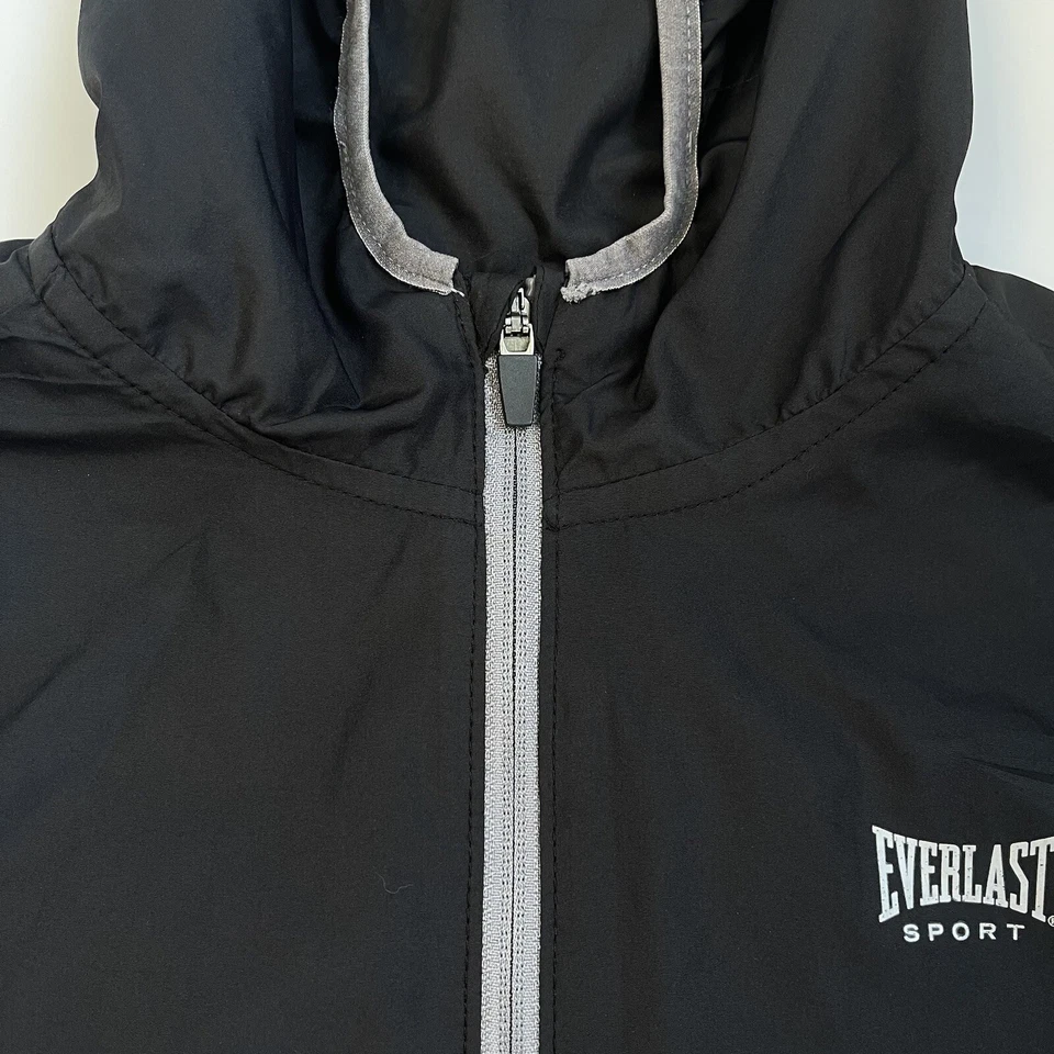 Chaqueta cortavientos Everlast Sport para niño talla X grande (14/16) negra con capucha cremallera Foto 4 de 4