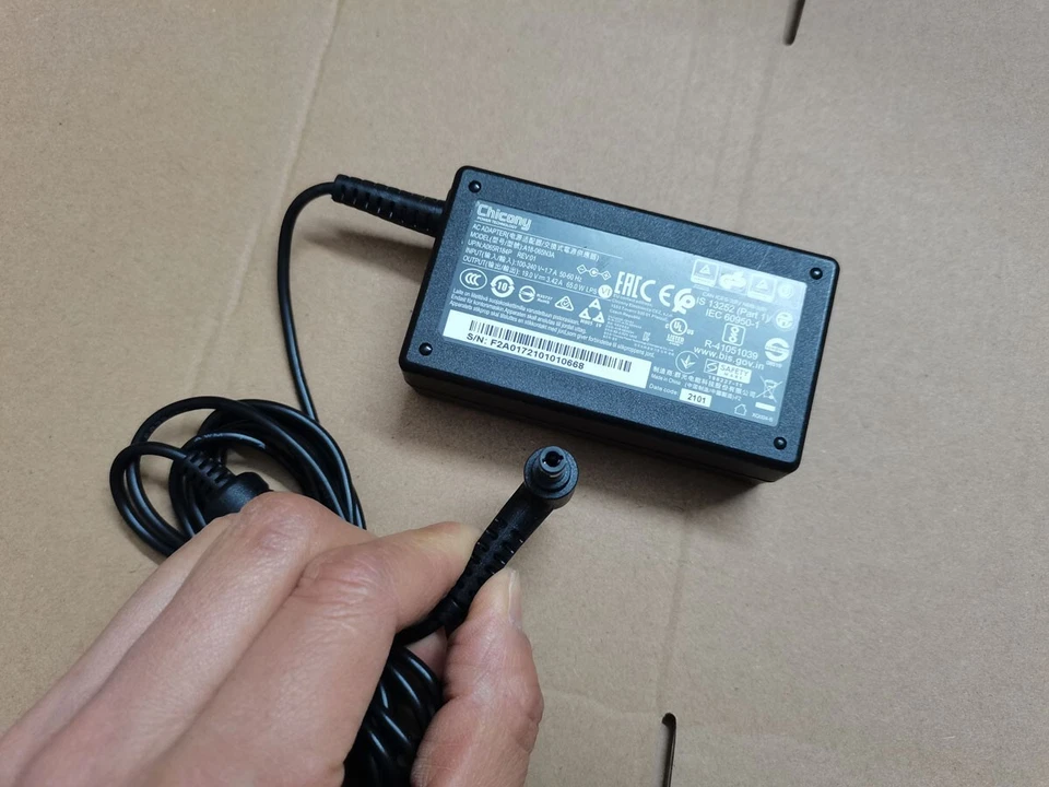 Genuine 19V 3.42A 65.0W A18-065N3A for MSI PS42 8RB-099CA Modern Slim AC Adapter - Image 2 of 4