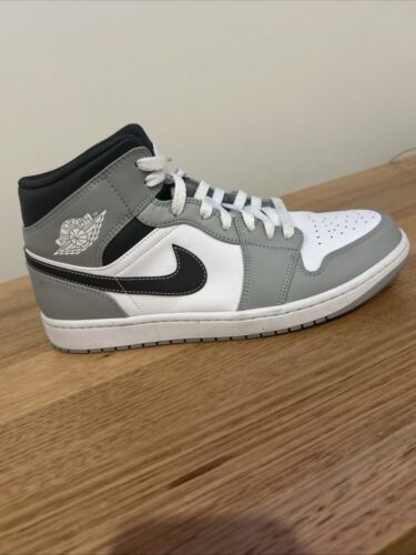 Size 11 - Jordan 1 Mid Light Smoke Grey - Picture 9 of 18