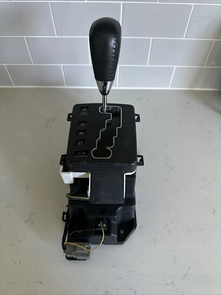 Mudança de marchas Chrysler Pacifica 2005 a 2007 - Imagem 4 de 4