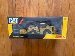 Tonkin Replicas Caterpillar CAT 1:50 scale 988K wheel loader mining