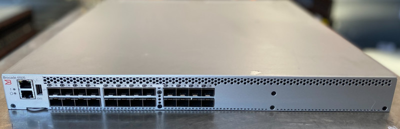 Dell Brocade 6505 88NXW 12 x 16GB Ports Active FC Fibre Switch DL-6505-12-8G-0R