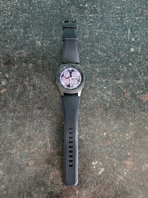 Samsung Gear S3 Frontier Smartwatch - Space Gray (SM-R760NDAADBT) Pulsmessuhr