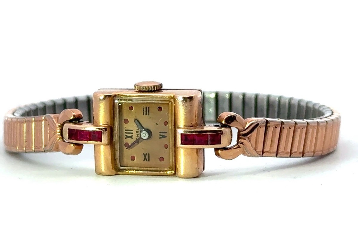 Vintage Ladies Benrus Watch with 14k Gold Case and 10k Gold  display picture 2