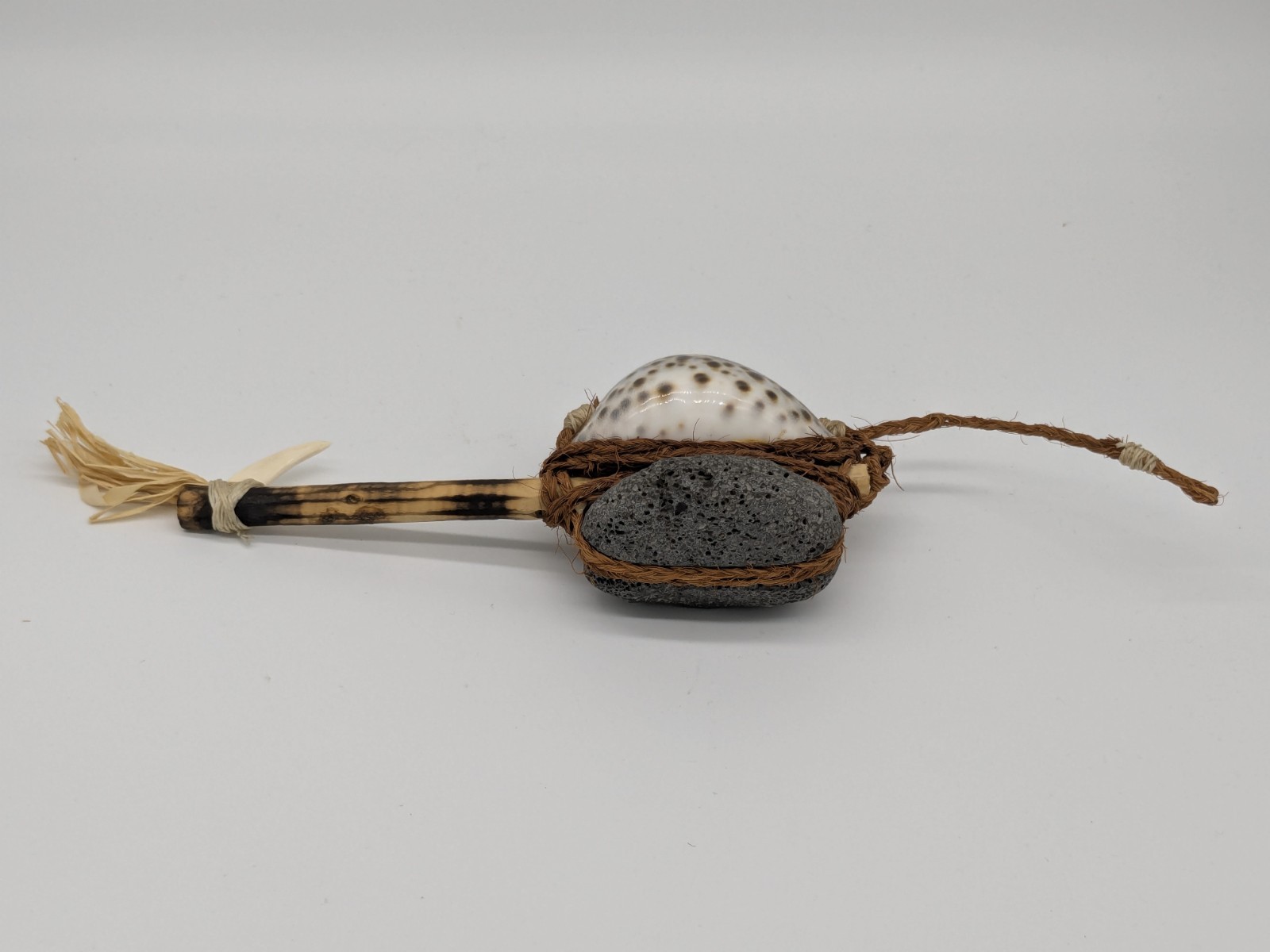 Rare Vintage Hawaiian Traditional Octopus Lure 14 1/4" Cowrie Fishing