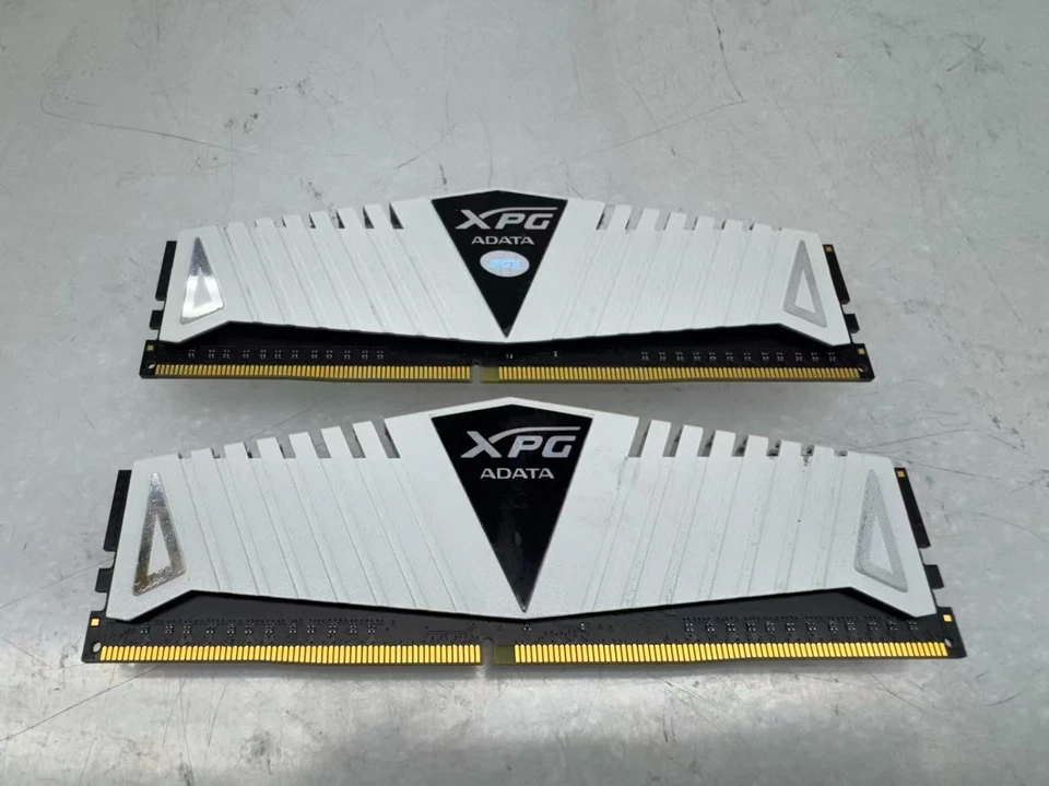 ADATA XPG 16GB 2x8GB DDR4 2400MHz 8GX8 Ram Memory AX4U240038G16-BWZ - Image 2 of 2