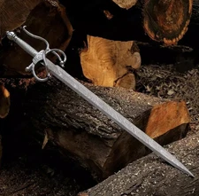 Marvelous Handmade Damascus Steel Medieval / Rapier Sword With Leather Sheath.